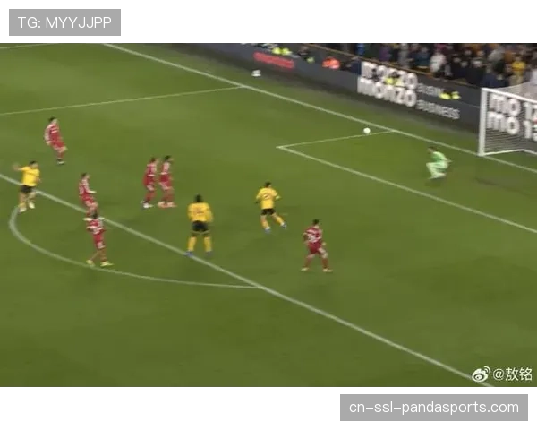 利物浦中场失控致后场出球瘫痪，狼队针对性夹击格拉芬贝赫